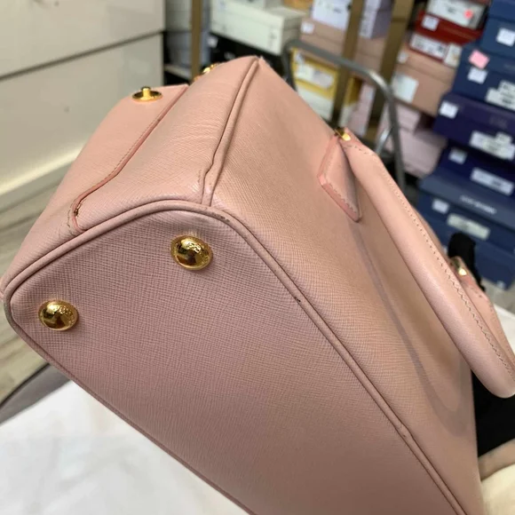 Prada Saffiano Tote - Picture 8 of 17